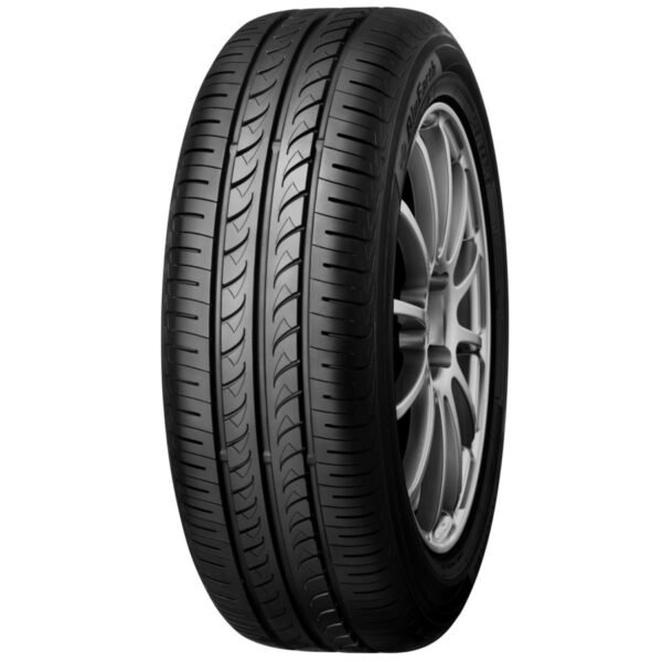 Neumático Yokohama BLUEARTH AE01 175/65R15 84H